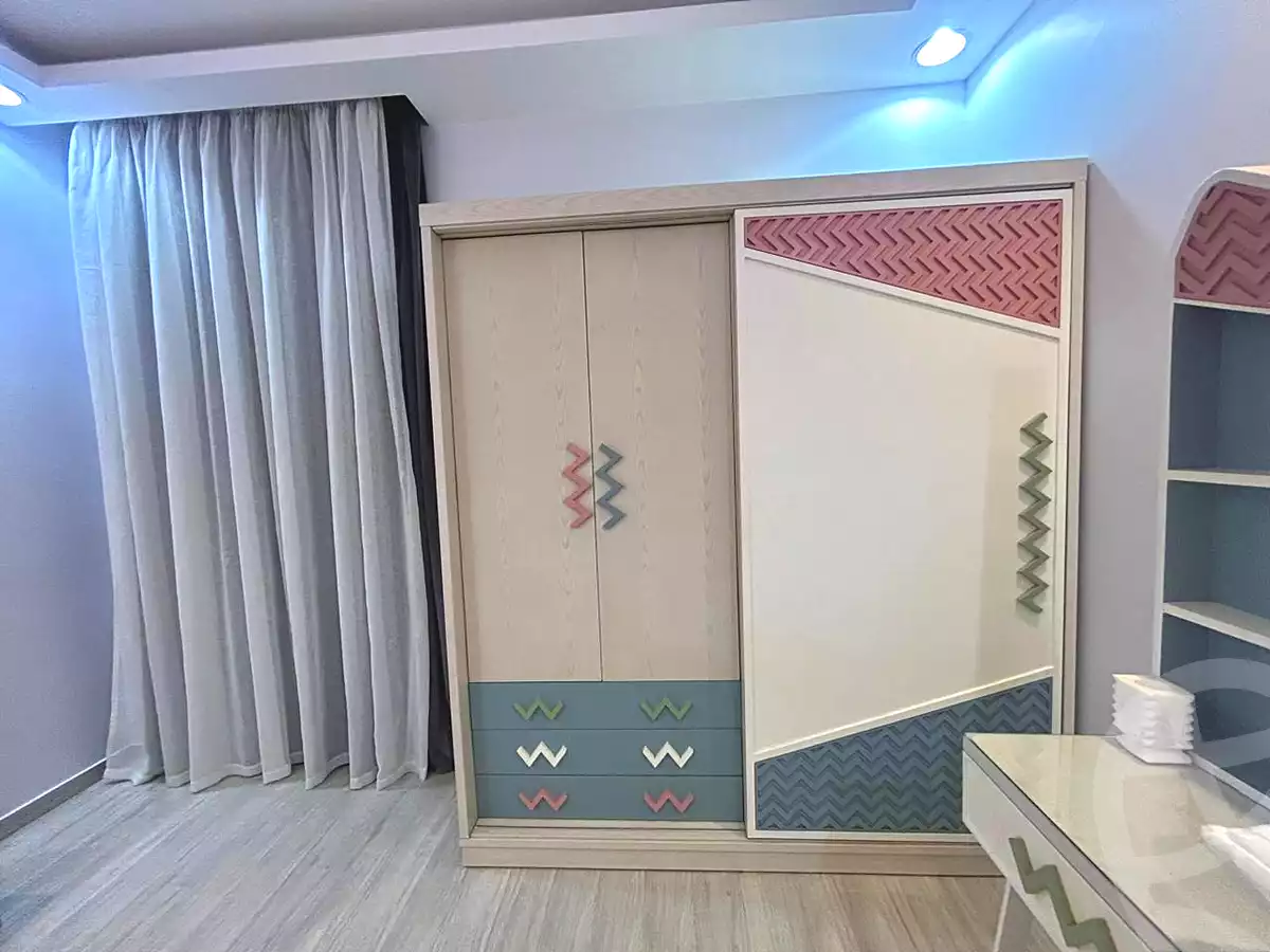 https://aqarmap.com.eg/en/listing/7234139-for-rent-cairo-new-cairo-compounds-hyde-park-centre-ville-hyde-park