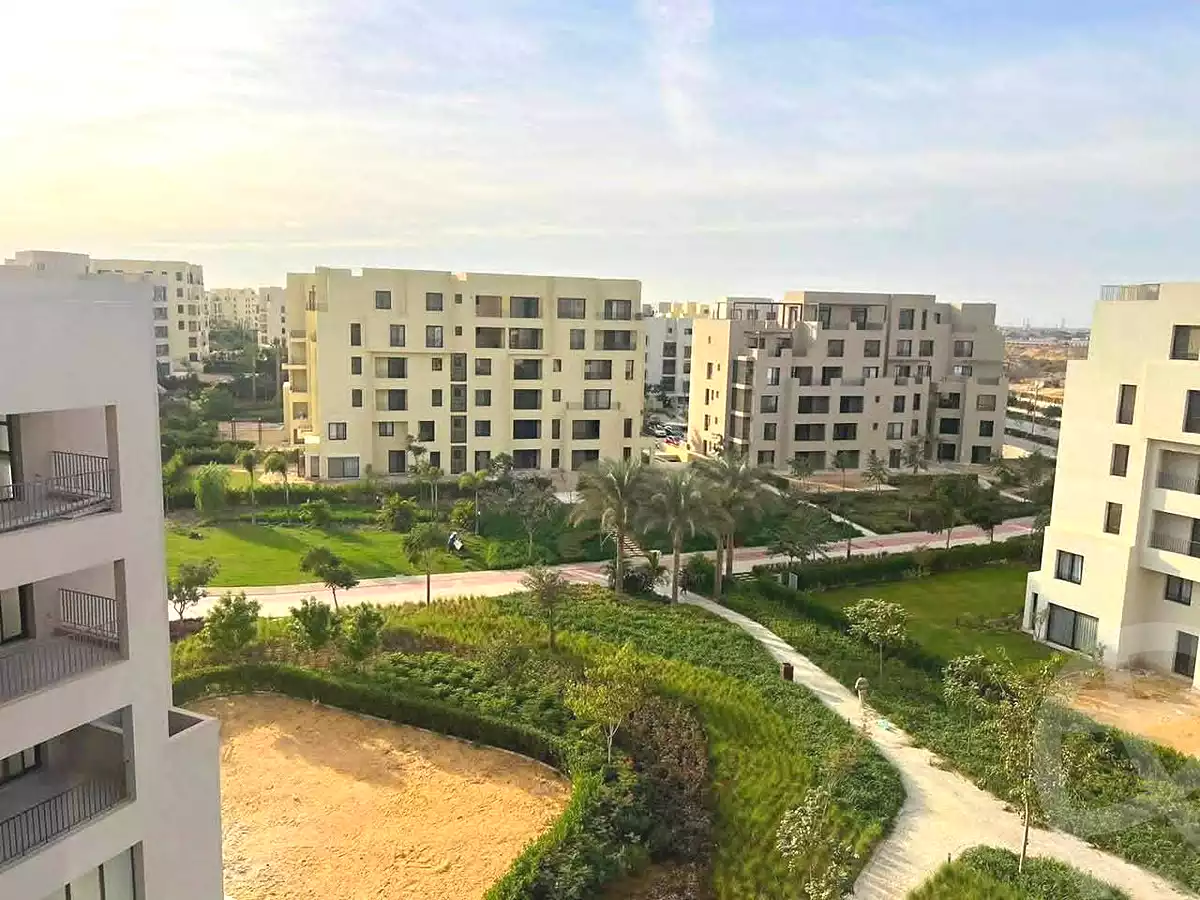 https://aqarmap.com.eg/ar/listing/7234136-for-sale-cairo-6th-of-october-hadaeq-october-compounds-o-west-club-yard-o-west