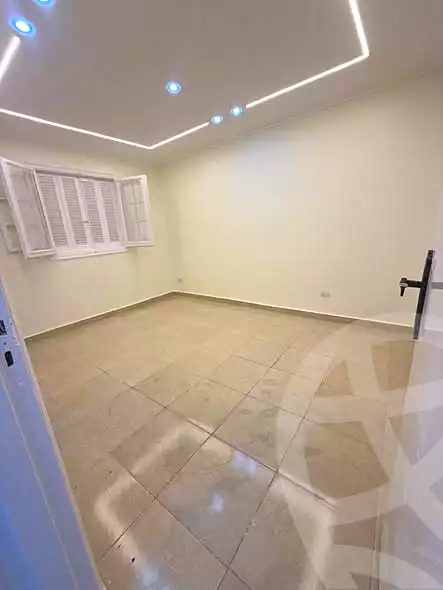 https://aqarmap.com.eg/ar/listing/7234380-for-sale-alexandria-sydy-bshr-sydy-bshr-bhry-gamal-abd-el-nasir-st