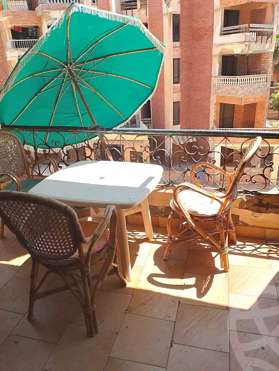 https://aqarmap.com.eg/ar/listing/7234823-for-sale-alexandria-al-agamy-lbytsh-bianchiii