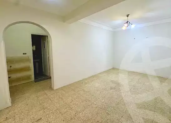 https://aqarmap.com.eg/ar/listing/7234865-for-rent-alexandria-al-agamy-lbytsh-el-hanafeya-st