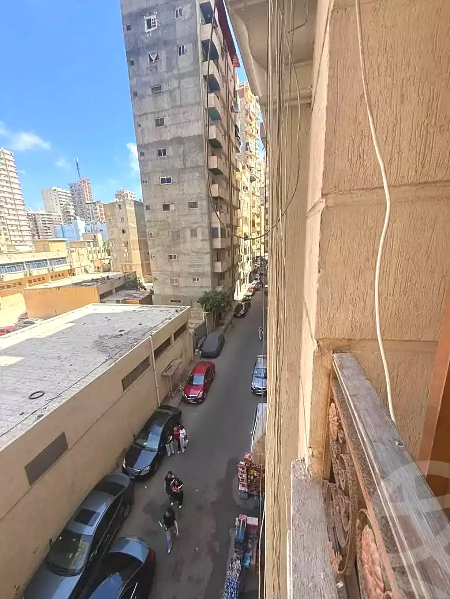 https://aqarmap.com.eg/ar/listing/7234869-for-sale-alexandria-sydy-bshr-sydy-bshr-bhry-ibrahim-el-sayed-st