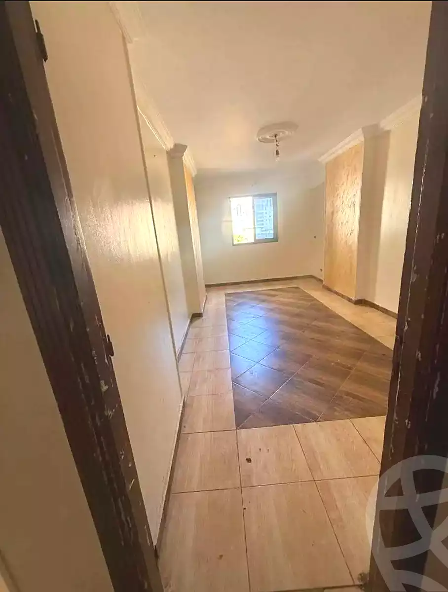 https://aqarmap.com.eg/ar/listing/7234869-for-sale-alexandria-sydy-bshr-sydy-bshr-bhry-ibrahim-el-sayed-st