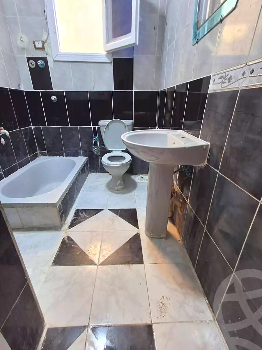 https://aqarmap.com.eg/ar/listing/7234958-for-sale-alexandria-al-agamy-shataa-el-nakheel
