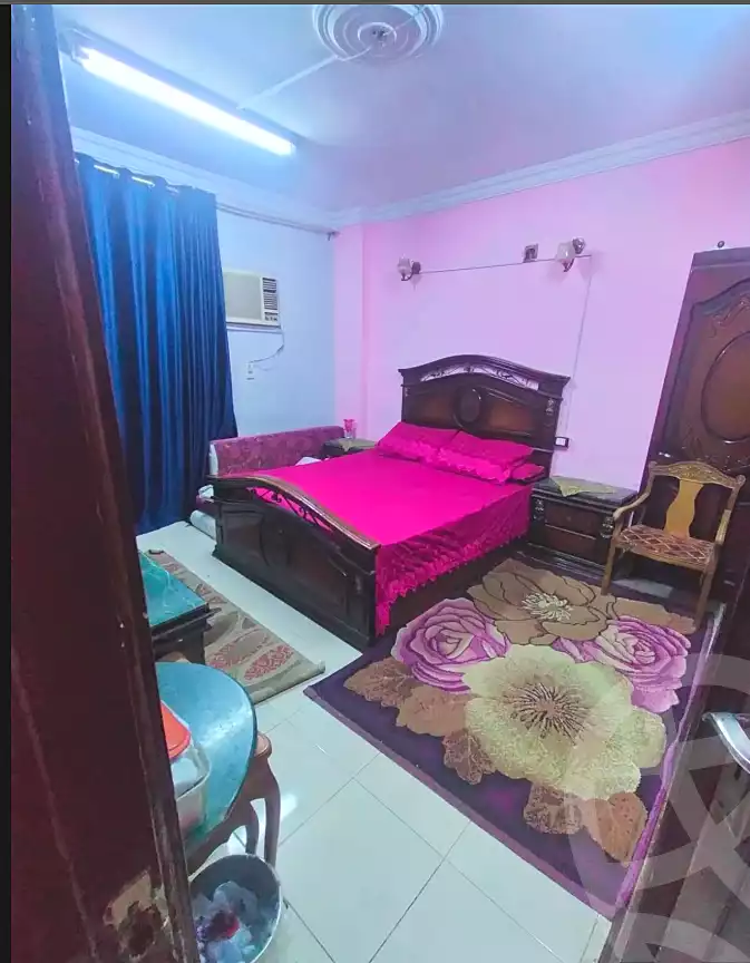 https://aqarmap.com.eg/ar/listing/7235041-for-sale-cairo-helwan-helwan-el-sharkeya-heidar-st