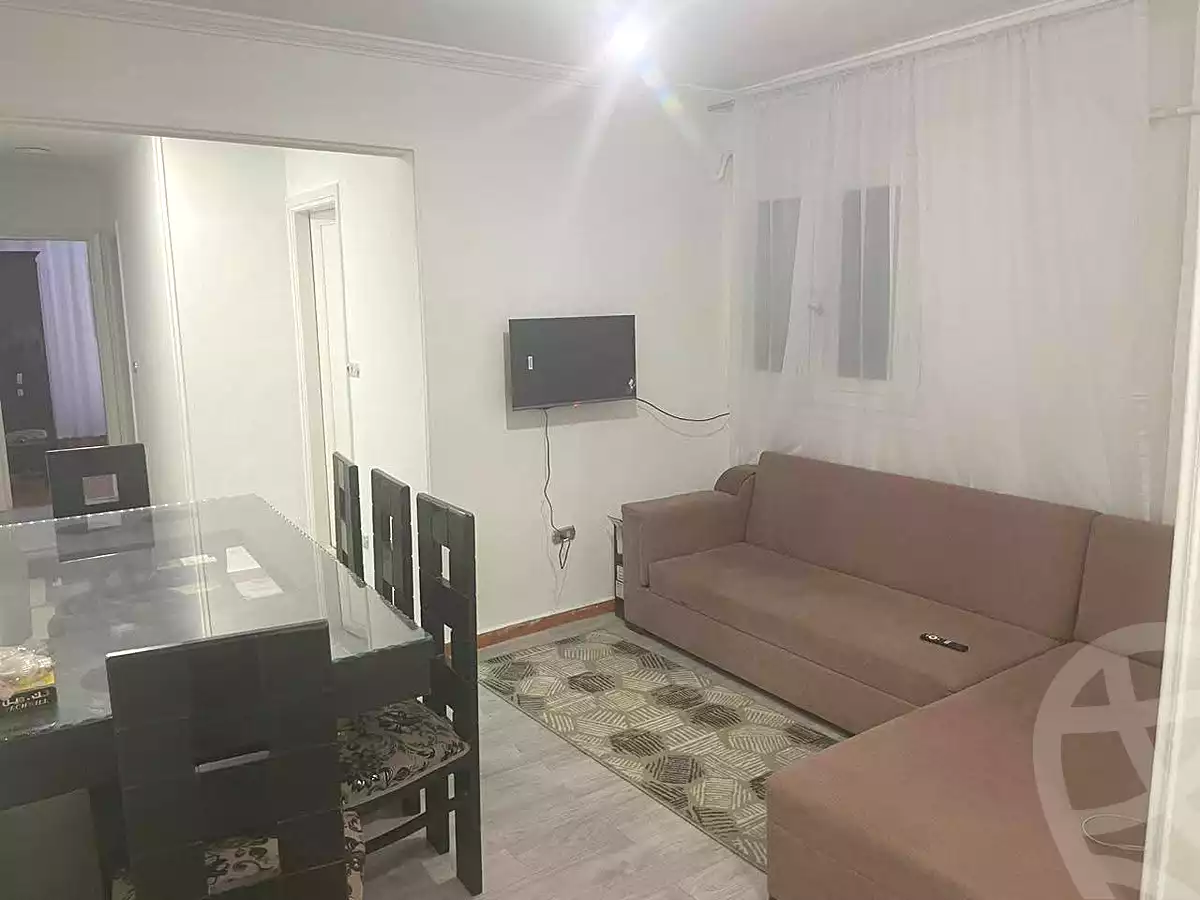 https://aqarmap.com.eg/ar/listing/7235190-for-rent-alexandria-zezenia