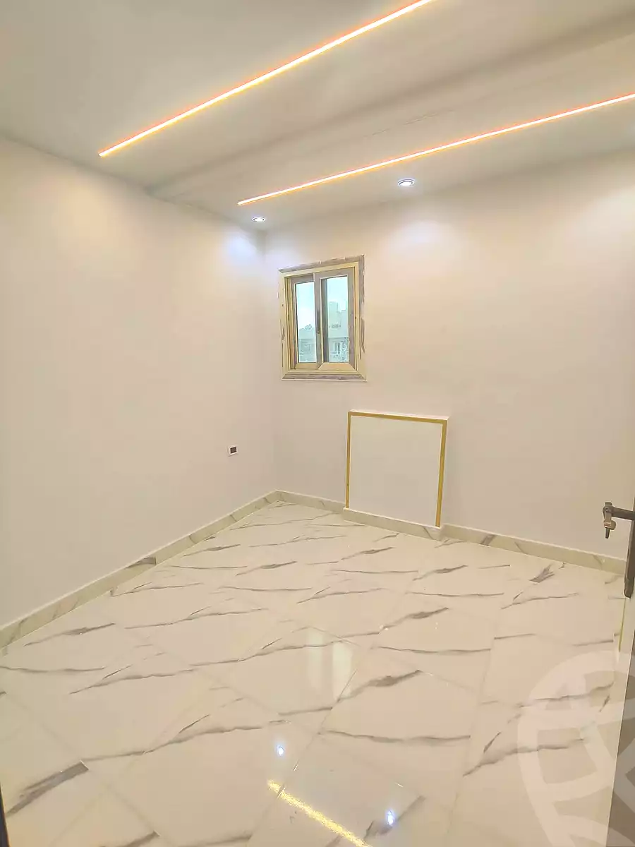 https://aqarmap.com.eg/ar/listing/7235199-for-sale-alexandria-sydy-bshr-sydy-bshr-bhry-mohamed-el-srafi-st.