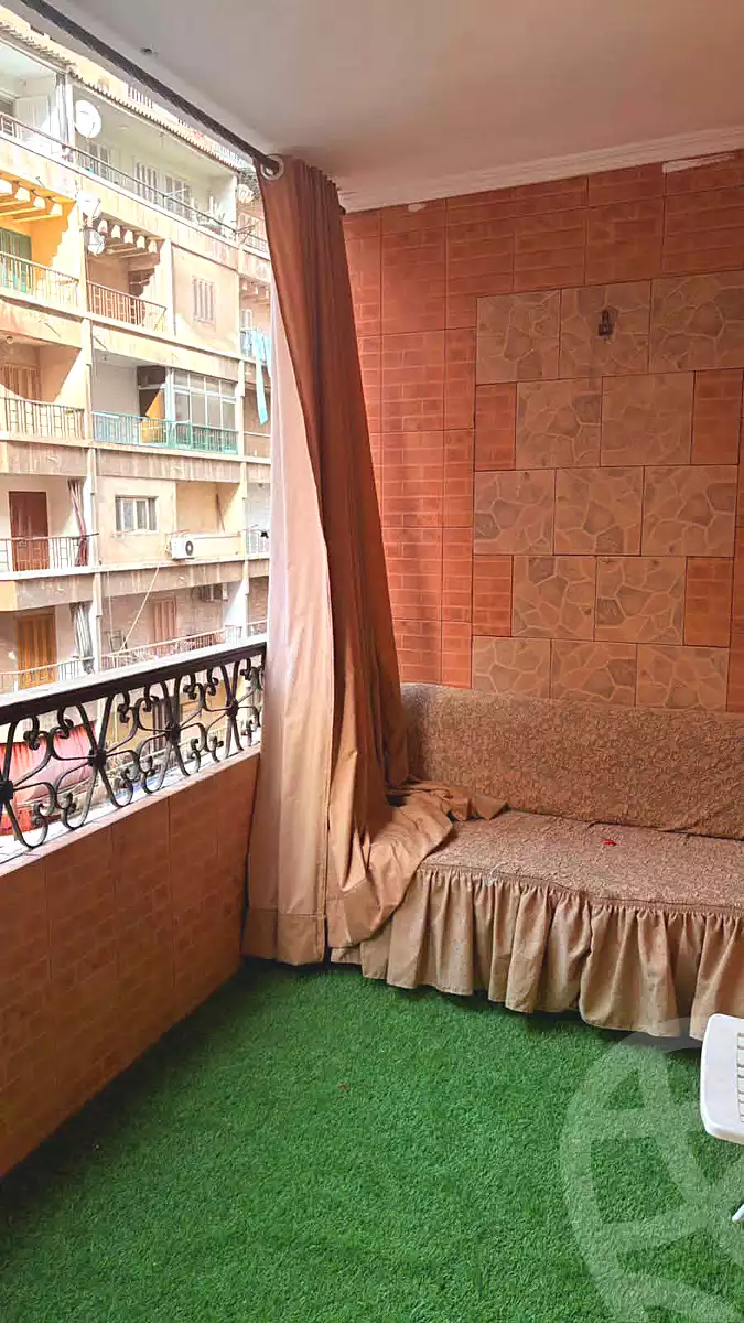 https://aqarmap.com.eg/ar/listing/7235306-for-sale-alexandria-el-asafra-l-sfr-bhry-el-geish-rd