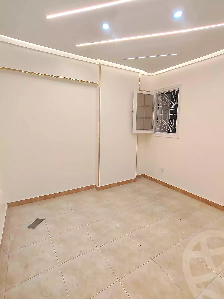 https://aqarmap.com.eg/ar/listing/7235312-for-sale-alexandria-sydy-bshr-sydy-bshr-bhry-shr-mhmwd-l-yswy