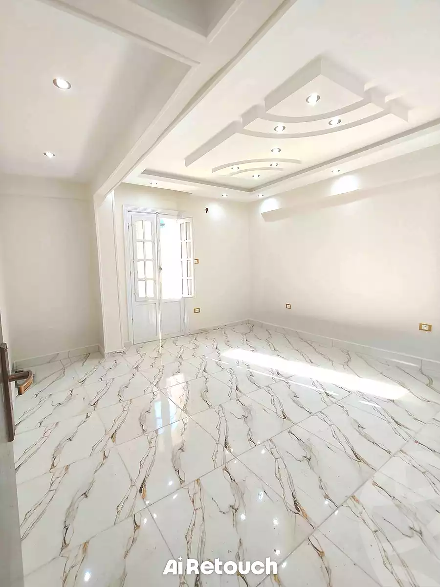 https://aqarmap.com.eg/ar/listing/7235826-for-sale-alexandria-sydy-bshr-sydy-bshr-bhry-shr-mhmwd-l-yswy