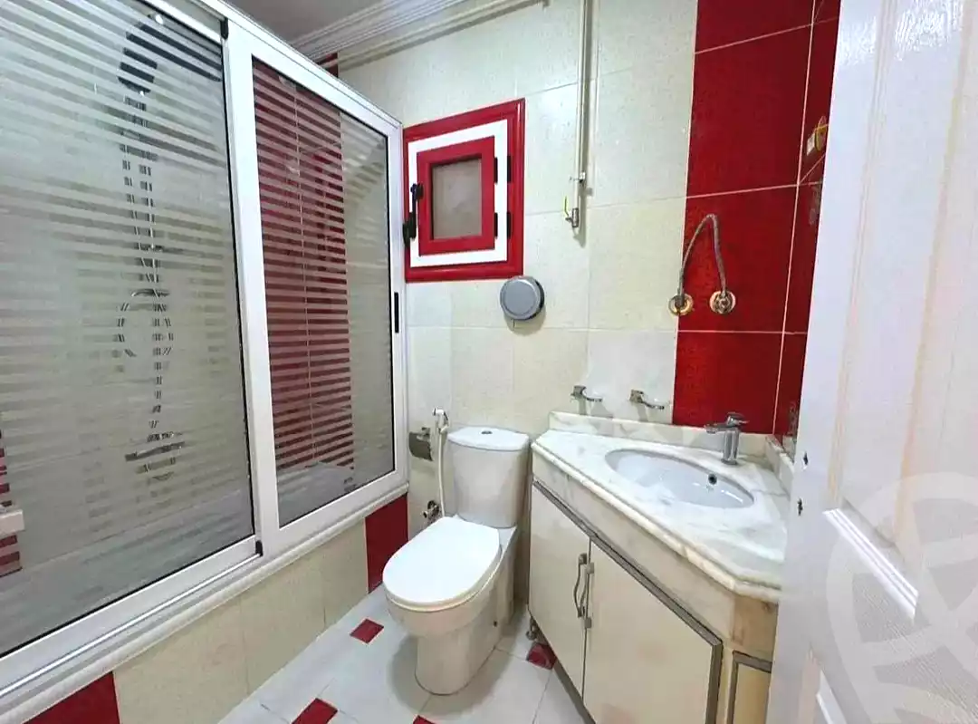 https://aqarmap.com.eg/ar/listing/7235946-for-sale-alexandria-sydy-bshr-sydy-bshr-bhry-shr-mhmwd-l-yswy