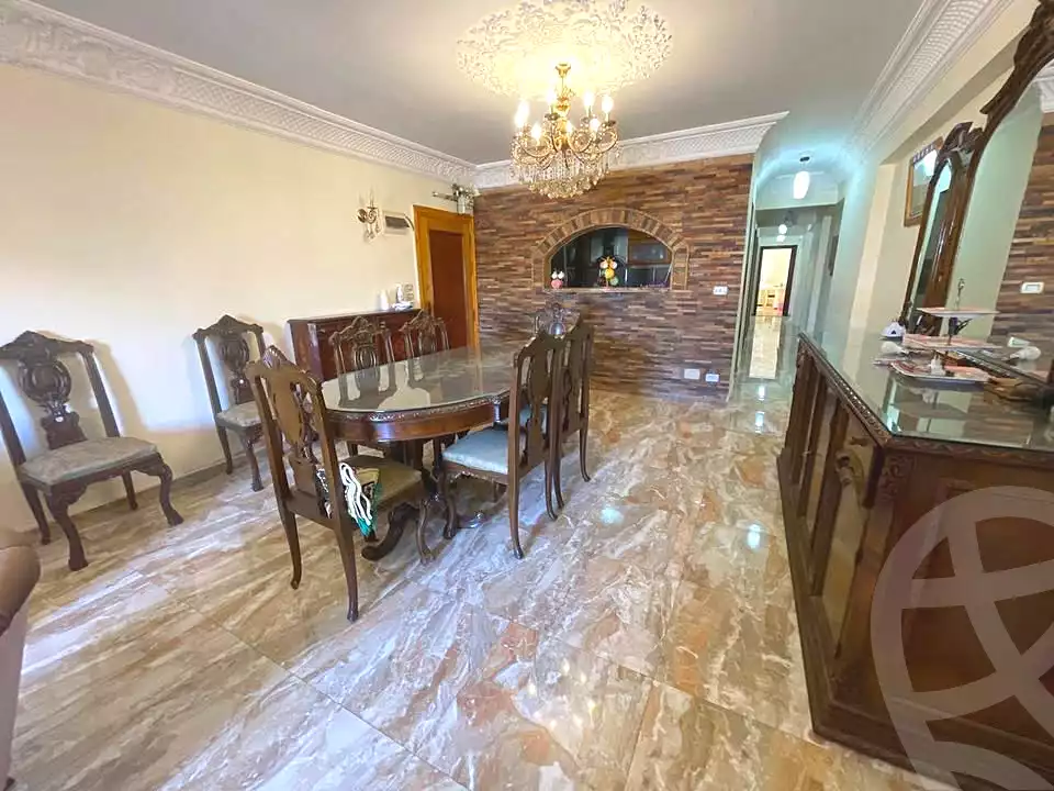 https://aqarmap.com.eg/ar/listing/7235972-for-sale-alexandria-camp-cesar