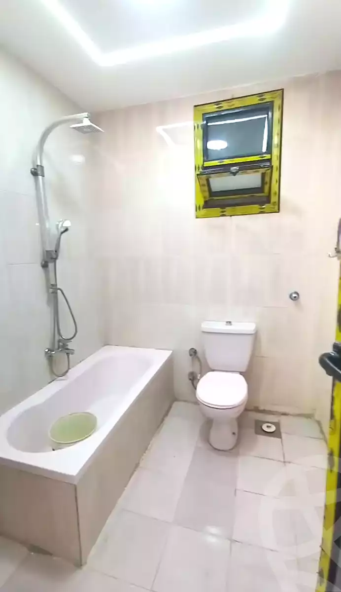 https://aqarmap.com.eg/en/listing/7235998-for-sale-alexandria-el-asafra-l-sfr-qbly