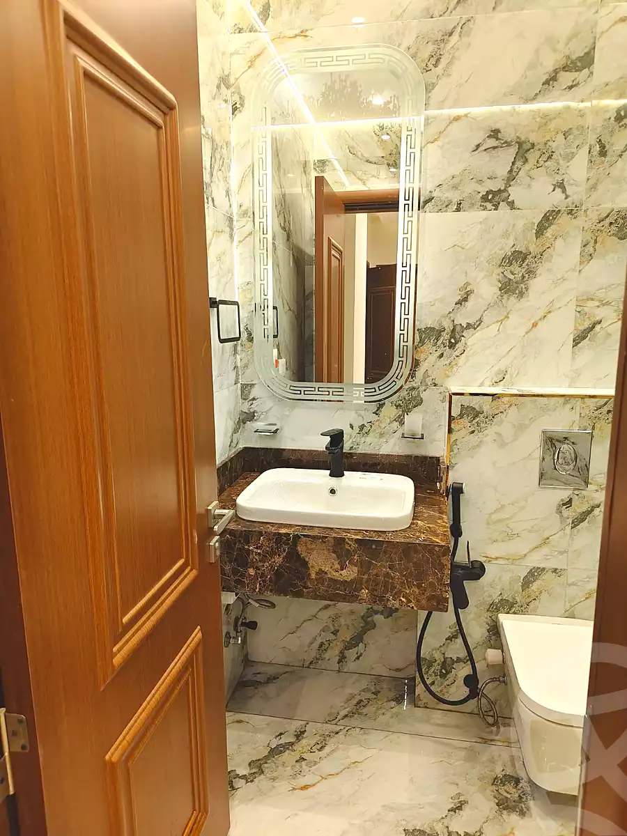 https://aqarmap.com.eg/en/listing/7236459-for-rent-cairo-new-cairo-compounds-stwn-ryzydns-by-ar-y-llttwyr