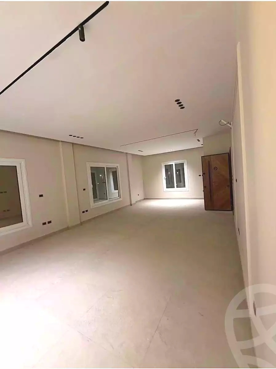 https://aqarmap.com.eg/en/listing/7236597-for-sale-cairo-el-sheikh-zayed-city-el-hay-elthaleth-lhy-lthlth