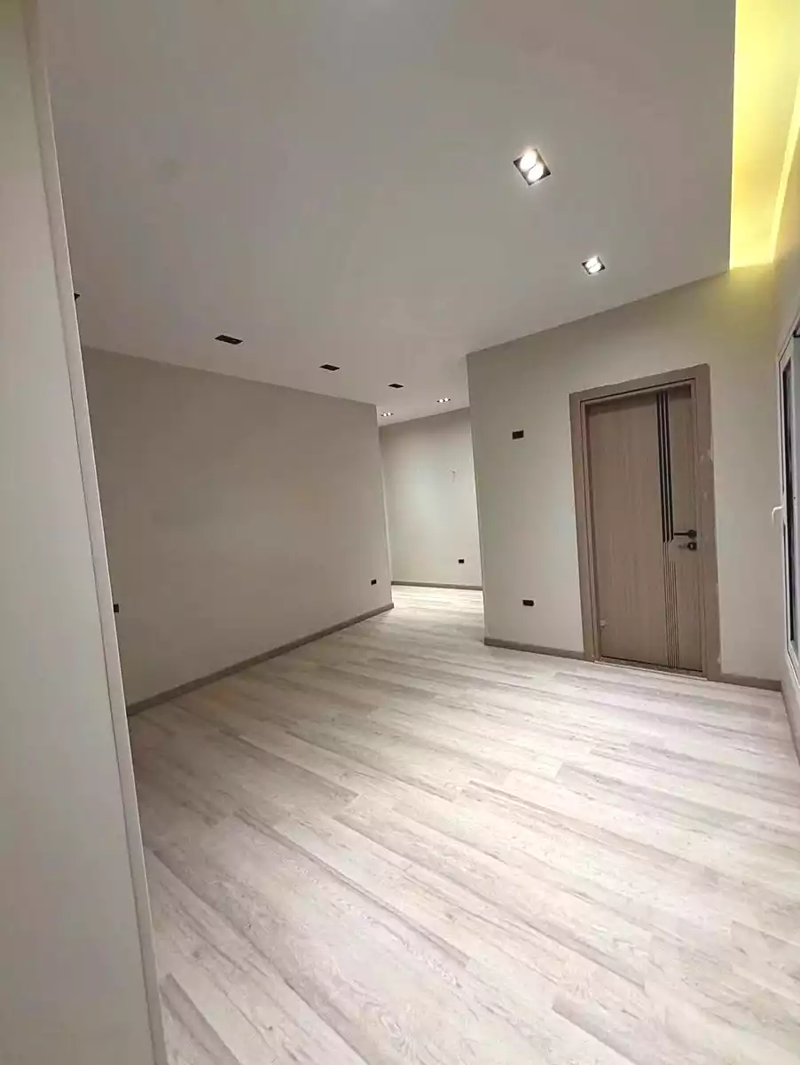 https://aqarmap.com.eg/en/listing/7236597-for-sale-cairo-el-sheikh-zayed-city-el-hay-elthaleth-lhy-lthlth