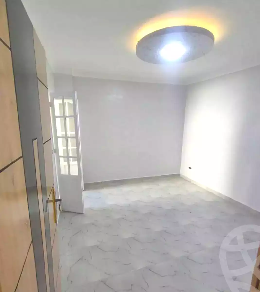 https://aqarmap.com.eg/en/listing/7236605-for-sale-alexandria-lsywf-el-falki