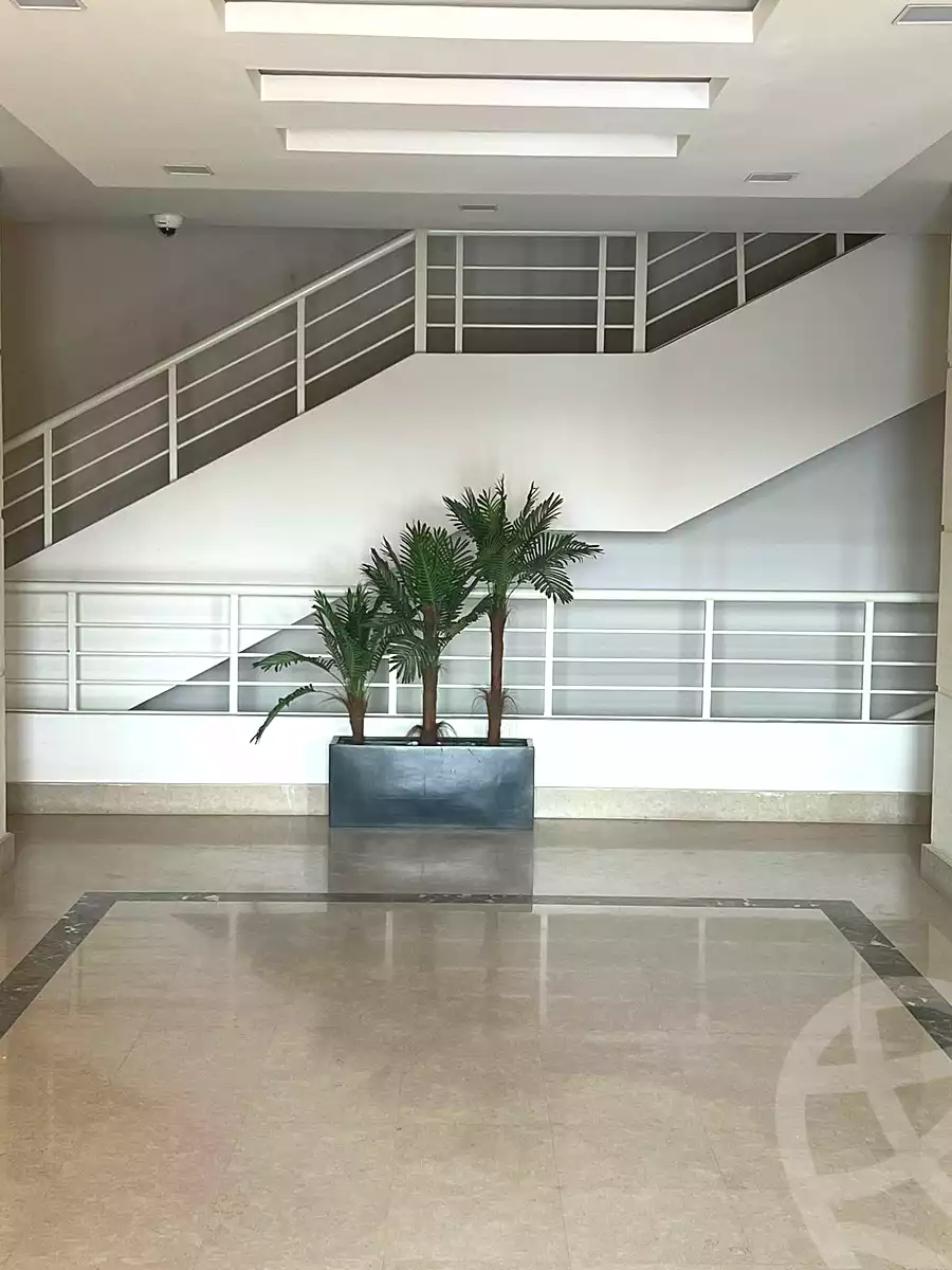 https://aqarmap.com.eg/ar/listing/7236767-for-sale-cairo-el-sheikh-zayed-city-compounds-greens