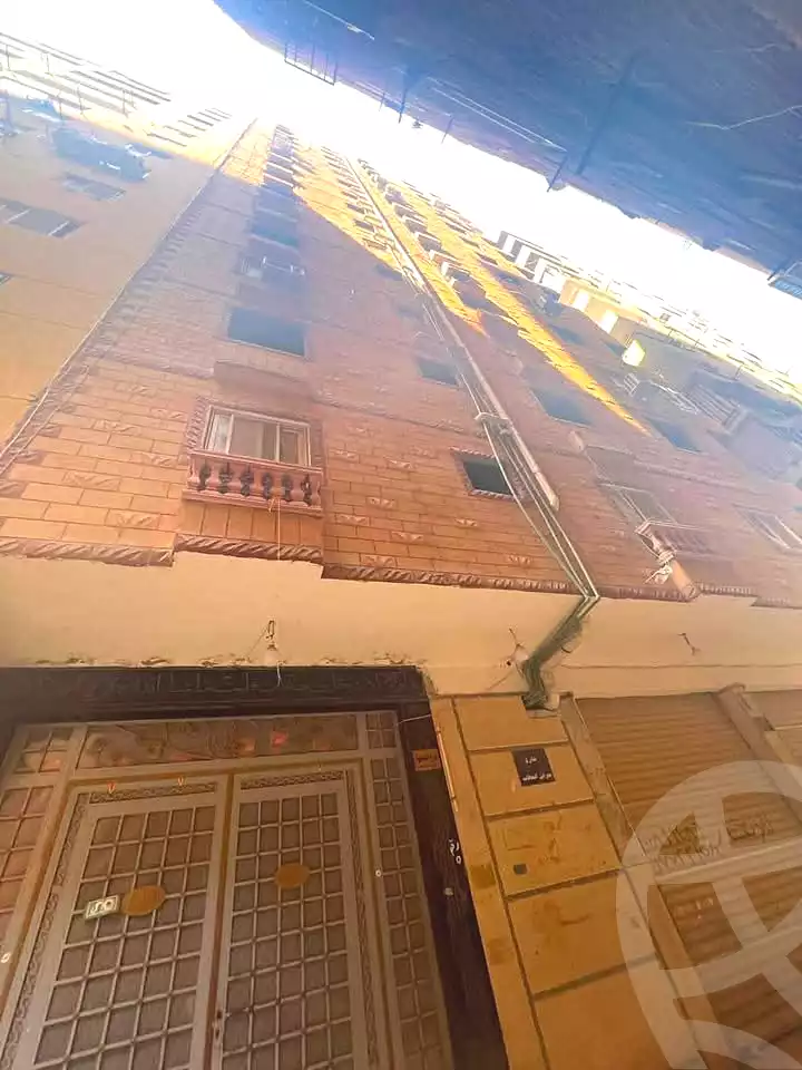 https://aqarmap.com.eg/ar/listing/7236769-for-sale-cairo-helwan-hadayek-helwan-nile-corniche-st