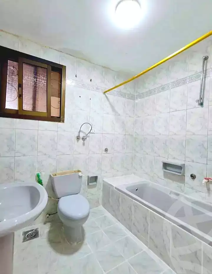 https://aqarmap.com.eg/en/listing/7236761-for-sale-alexandria-al-agamy-shataa-el-nakheel