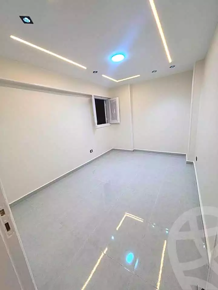 https://aqarmap.com.eg/ar/listing/7236914-for-sale-alexandria-sydy-bshr-sydy-bshr-bhry-gamal-abd-el-nasir-st