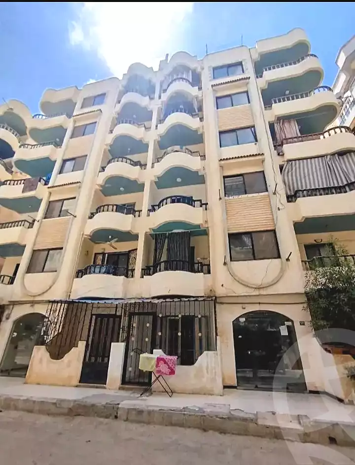 https://aqarmap.com.eg/ar/listing/7237197-for-sale-alexandria-al-agamy-shataa-el-nakheel