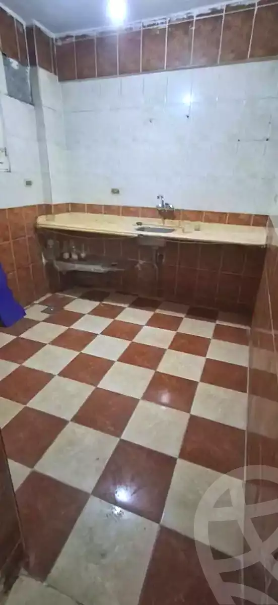 https://aqarmap.com.eg/ar/listing/7237238-for-sale-alexandria-al-agamy-lbytsh-el-hay-st