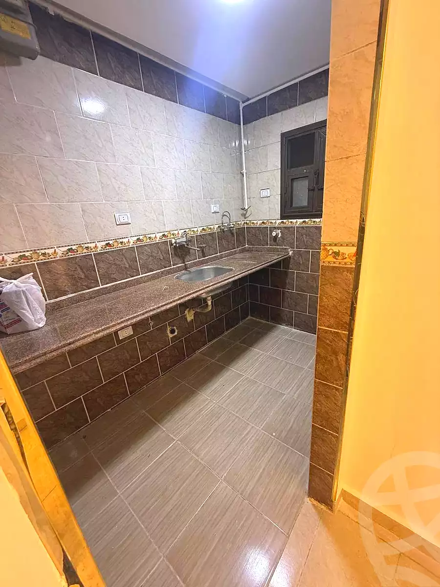 https://aqarmap.com.eg/en/listing/7237244-for-sale-alexandria-sydy-bshr-sydy-bshr-bhry-gamal-abd-el-nasir-st