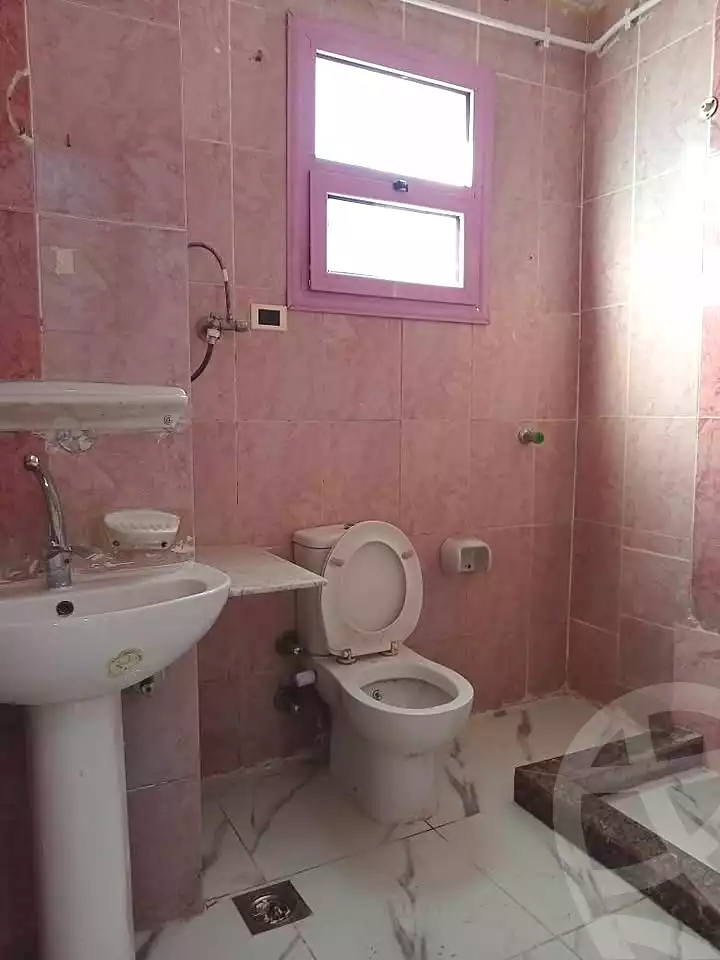 https://aqarmap.com.eg/ar/listing/7237264-for-sale-alexandria-sydy-bshr-sydy-bshr-bhry-mohamed-el-srafi-st.