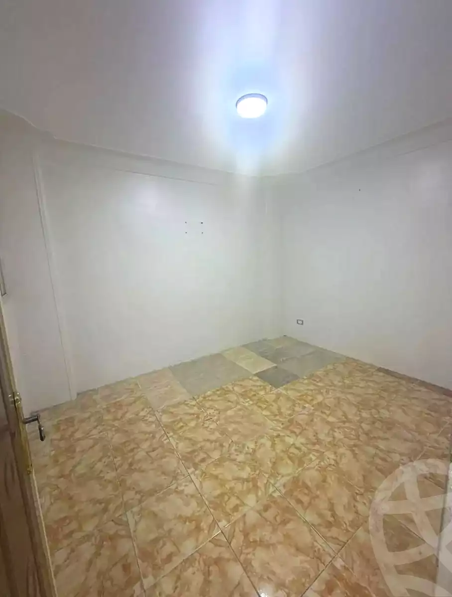 https://aqarmap.com.eg/en/listing/7237286-for-sale-alexandria-al-agamy-lbytsh-el-talkhawy-st