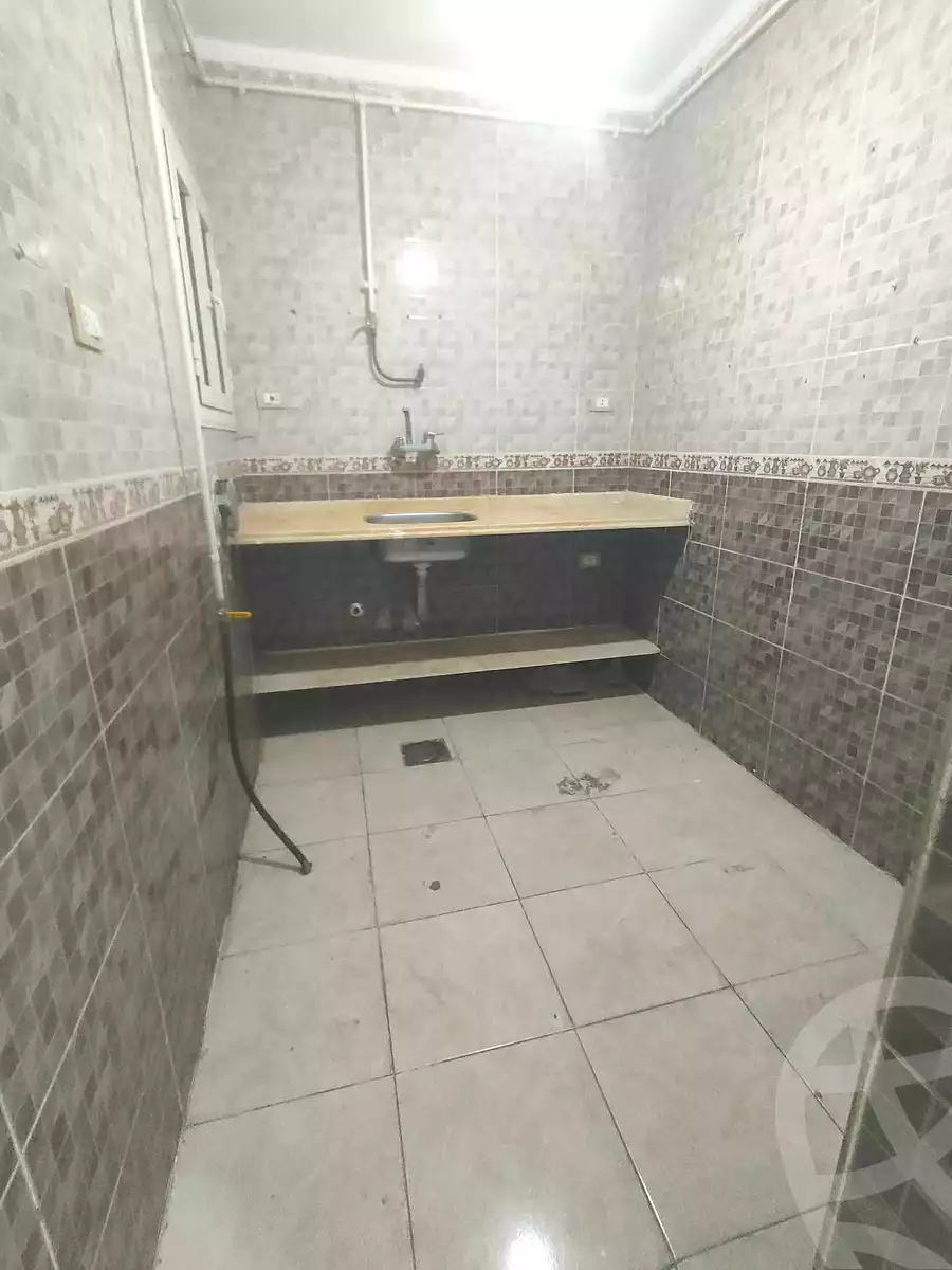 https://aqarmap.com.eg/ar/listing/7237399-for-rent-alexandria-el-mandara-alex-el-mandara-bahri-sidi-kamal-st