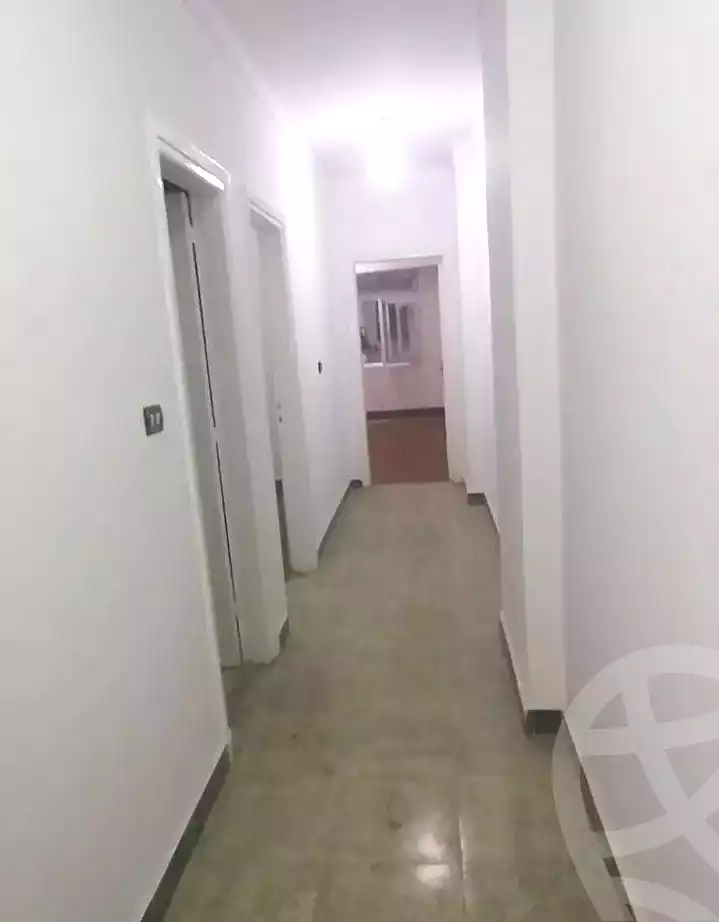 https://aqarmap.com.eg/ar/listing/7237440-for-rent-alexandria-miami-shr-jml-bd-lnsr