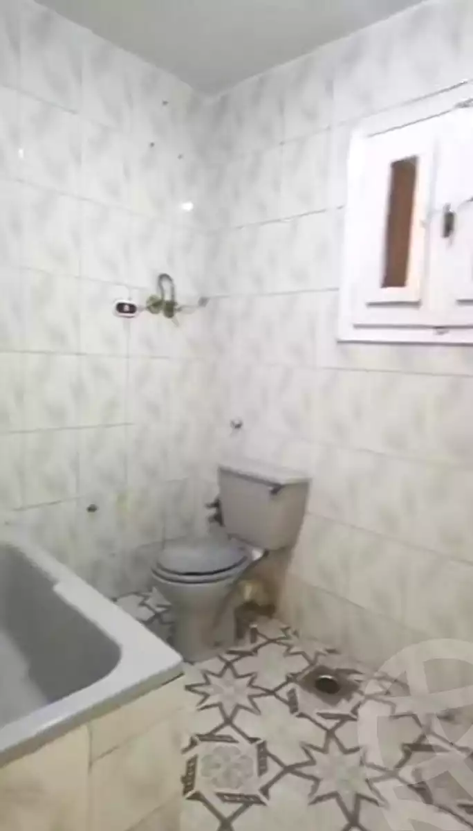 https://aqarmap.com.eg/ar/listing/7237460-for-sale-alexandria-al-agamy-shataa-el-nakheel