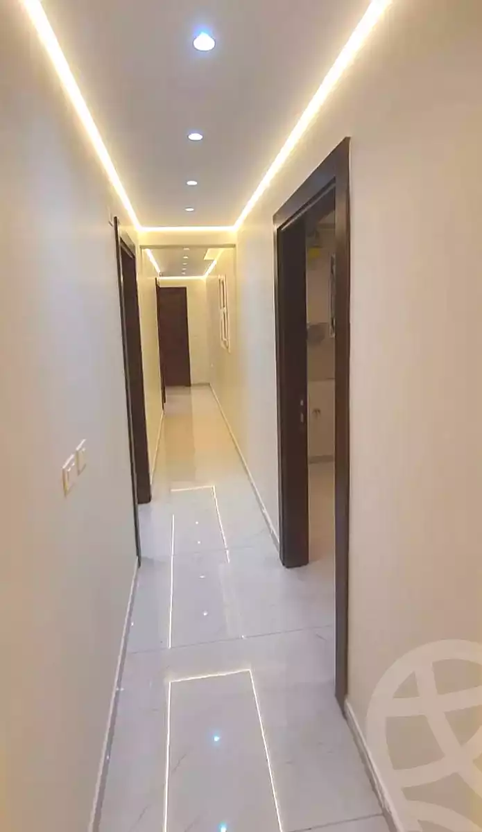 https://aqarmap.com.eg/ar/listing/7237476-for-rent-alexandria-smouha-compounds-in-smouha