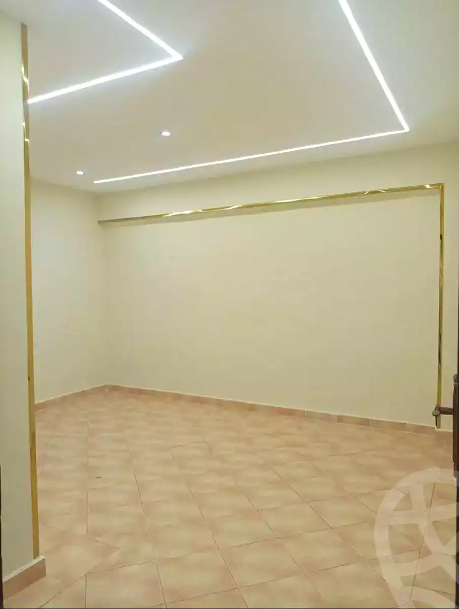 https://aqarmap.com.eg/ar/listing/7229661-for-sale-alexandria-al-agamy-el-hanouvel-radwan-st