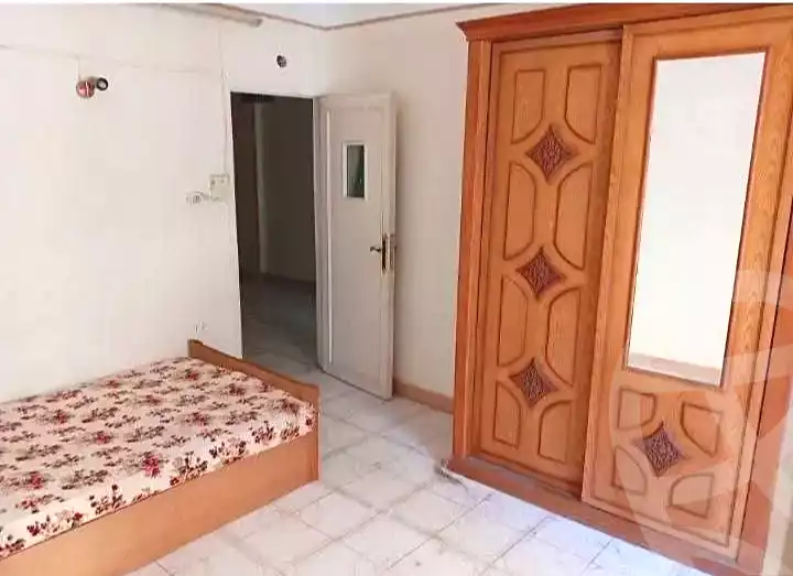 https://aqarmap.com.eg/ar/listing/7237534-for-sale-alexandria-al-agamy-el-hanouvel-radwan-st