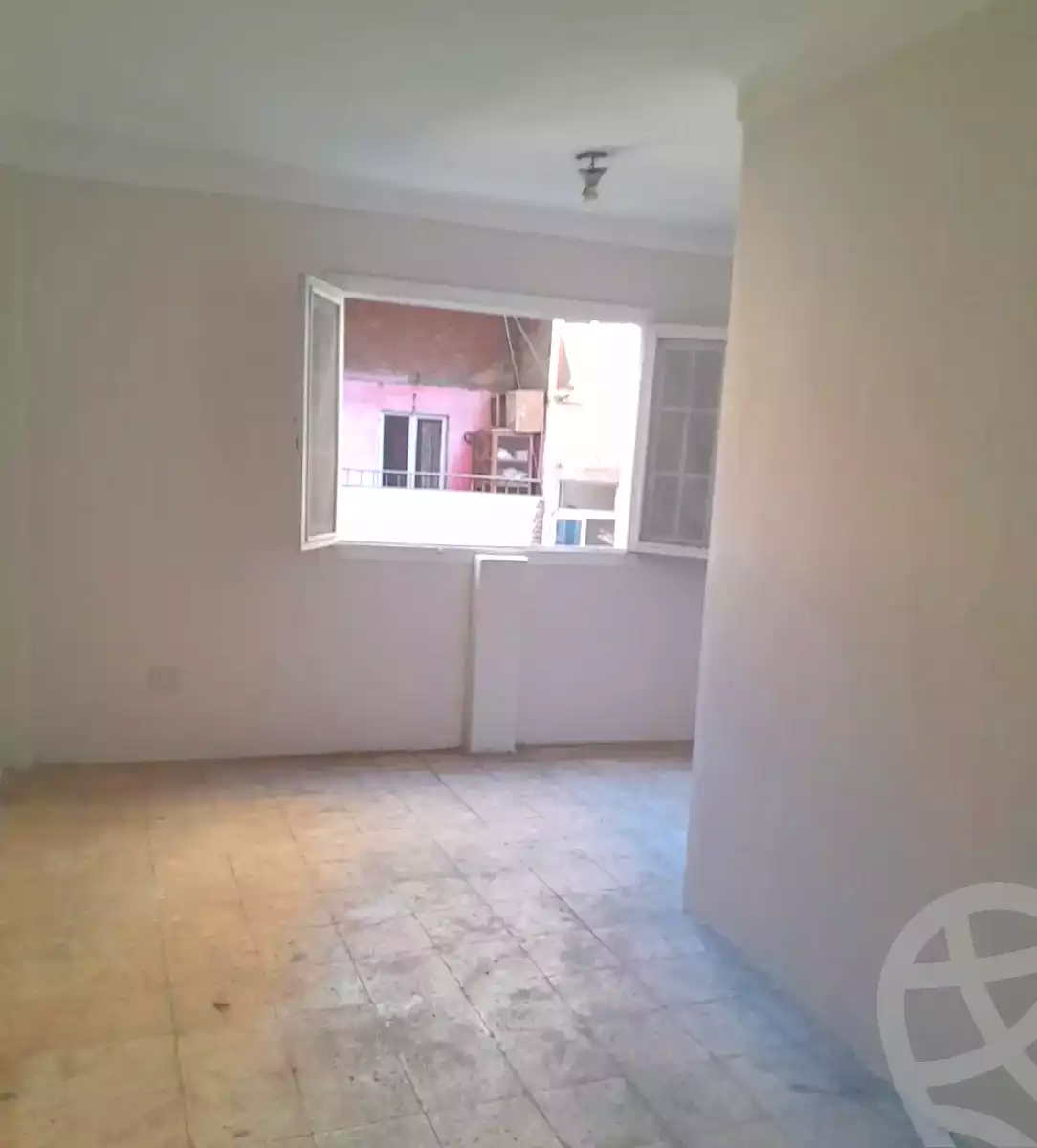 https://aqarmap.com.eg/en/listing/7237558-for-sale-alexandria-el-asafra