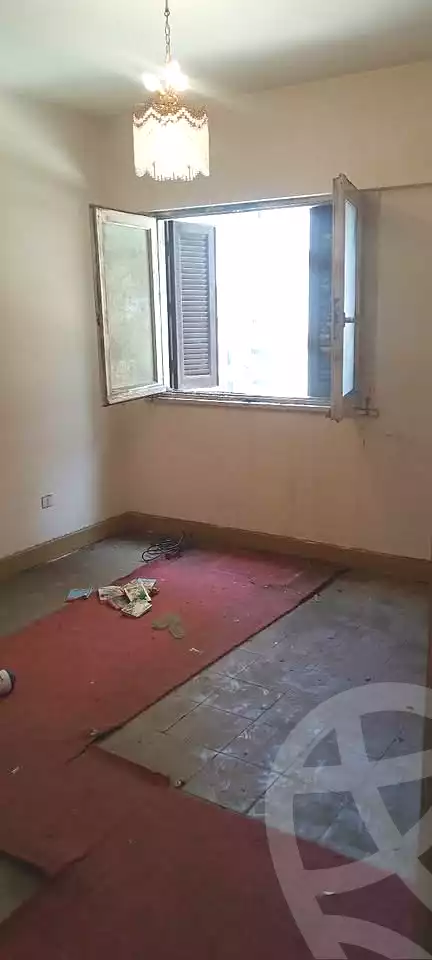 https://aqarmap.com.eg/ar/listing/7237806-for-sale-alexandria-lauran