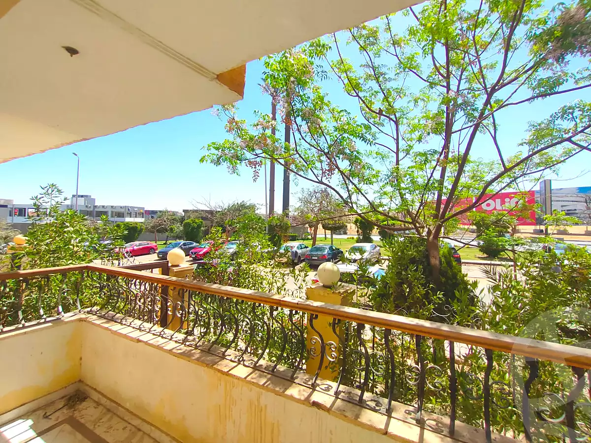 https://aqarmap.com.eg/ar/listing/7237853-for-sale-cairo-new-cairo-el-narges-el-narges-omarat-youssef-el-gendy-st