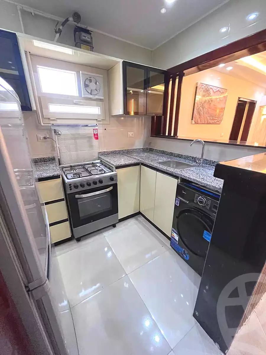 https://aqarmap.com.eg/ar/listing/7237860-for-rent-cairo-el-sheikh-zayed-city-el-hay-elsades-ashaer