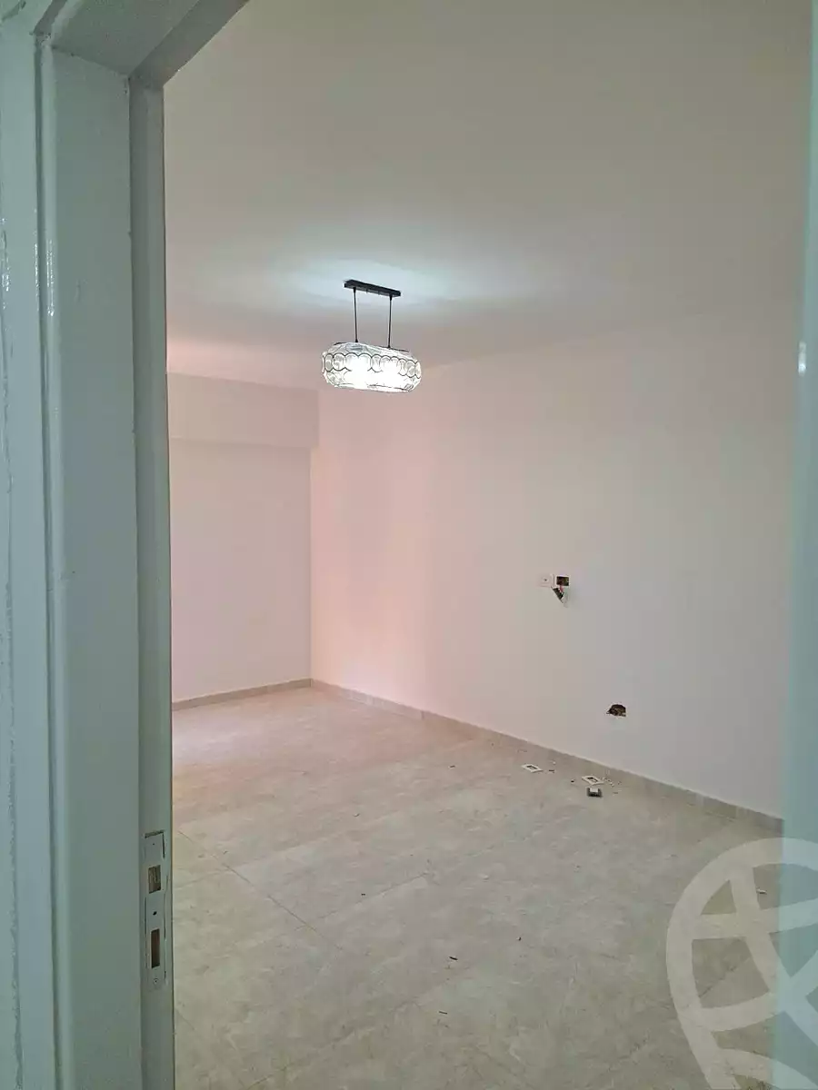 https://aqarmap.com.eg/ar/listing/7237958-for-rent-cairo-new-cairo-compounds-loaloat-new-cairo