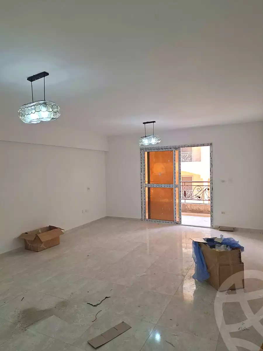 https://aqarmap.com.eg/ar/listing/7237958-for-rent-cairo-new-cairo-compounds-loaloat-new-cairo