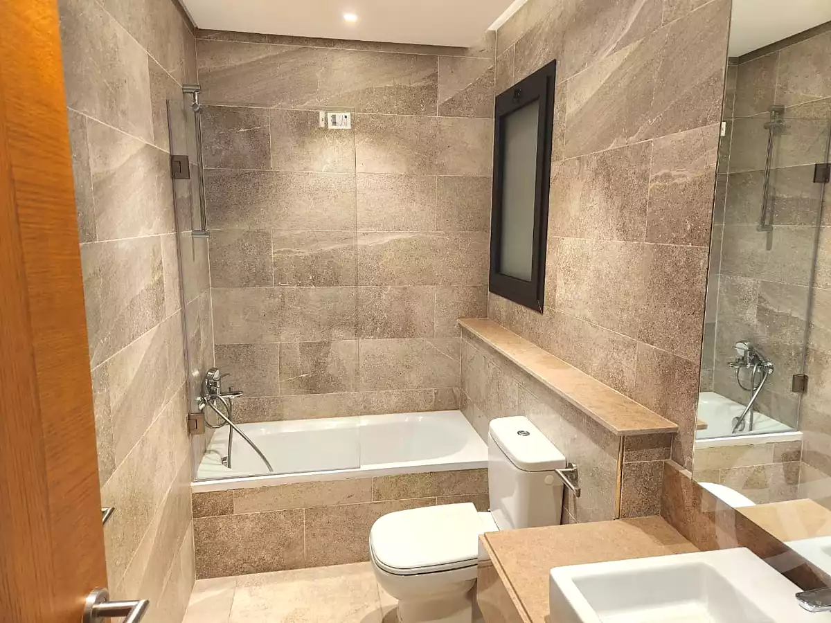 https://aqarmap.com.eg/en/listing/7237978-for-rent-cairo-el-sheikh-zayed-city-compounds-syks-wyst-swdyk
