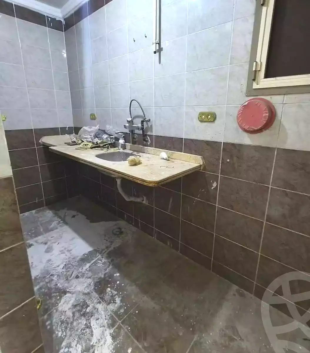https://aqarmap.com.eg/en/listing/7238028-for-sale-alexandria-lsywf-el-falki-street-16-el-eslah