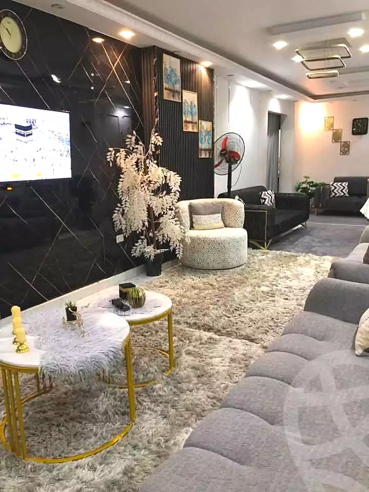 https://aqarmap.com.eg/en/listing/7238100-for-sale-cairo-ain-shams-jsr-lswys