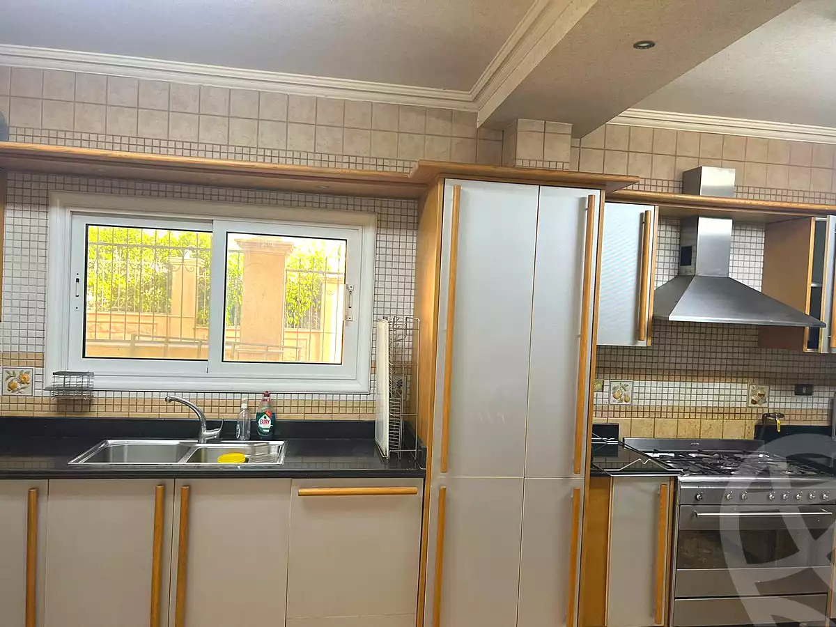 https://aqarmap.com.eg/en/listing/7238223-for-sale-cairo-el-sheikh-zayed-city-compounds-beverly-hills
