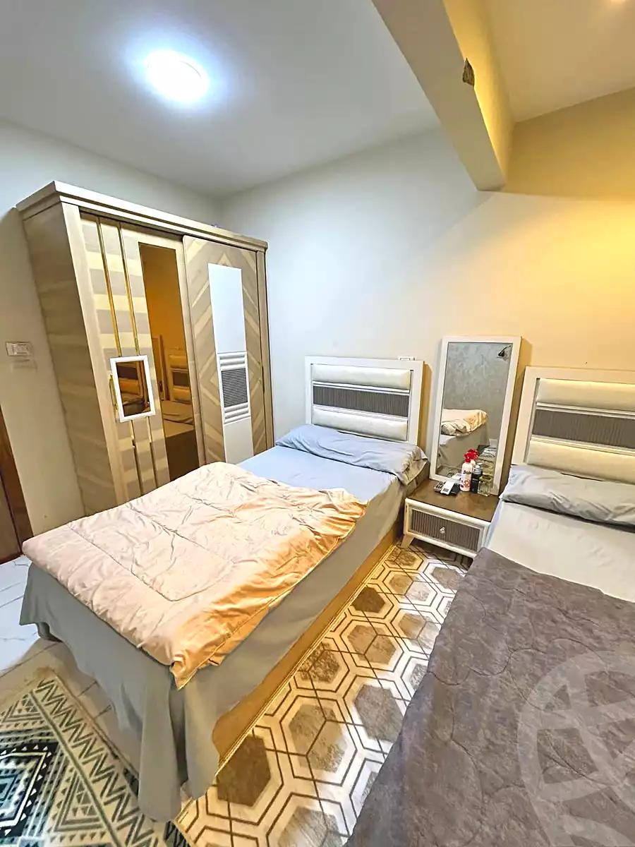 https://aqarmap.com.eg/ar/listing/7238510-for-sale-cairo-6th-of-october-el-ahyaa-neighborhood-1st-eighth-neighborhood