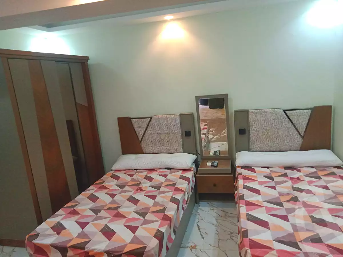 https://aqarmap.com.eg/ar/listing/7238621-for-rent-cairo-6th-of-october-mntq-fr-y-b-6-ktwbr