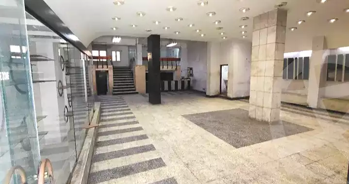https://aqarmap.com.eg/ar/listing/7238660-for-rent-alexandria-roshdy-shr-bw-qyr-tryq-lhry
