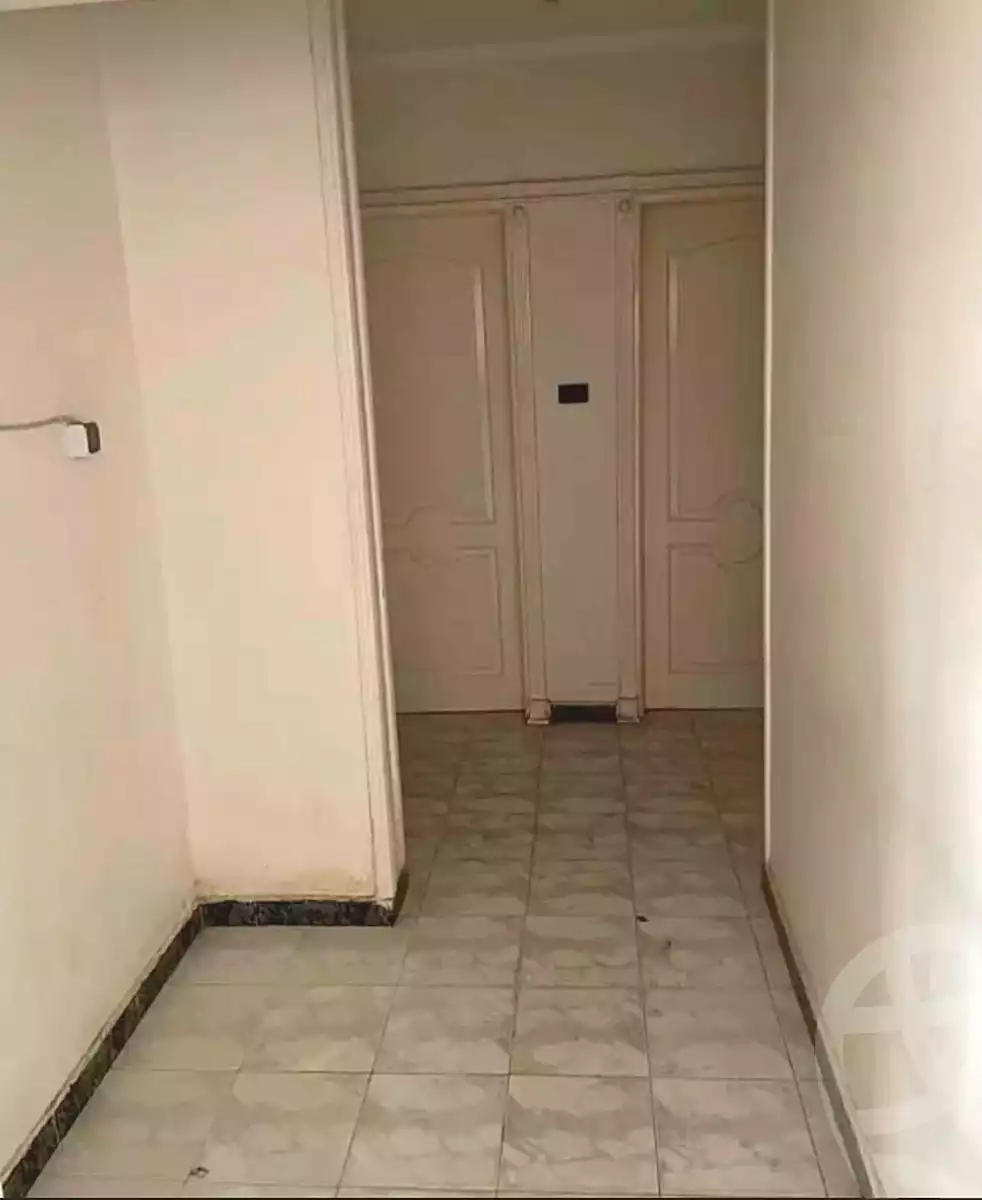 https://aqarmap.com.eg/en/listing/7238690-for-sale-cairo-el-haram-shareaa-el-haram